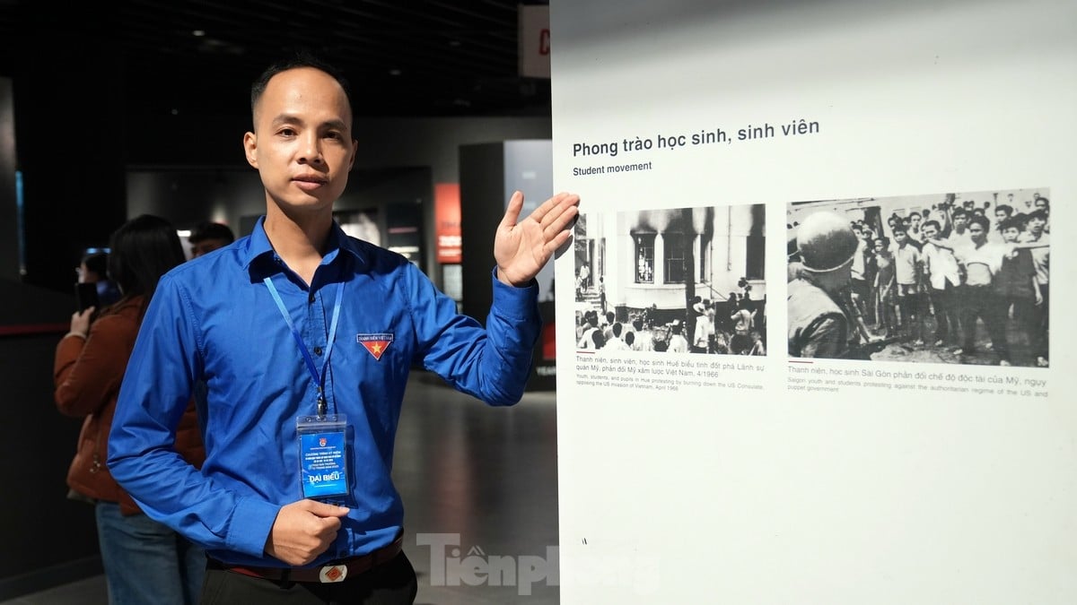 Delegierte, die den Ly Tu Trong Award erhalten, besuchen das Vietnam Military History Museum, Foto 15