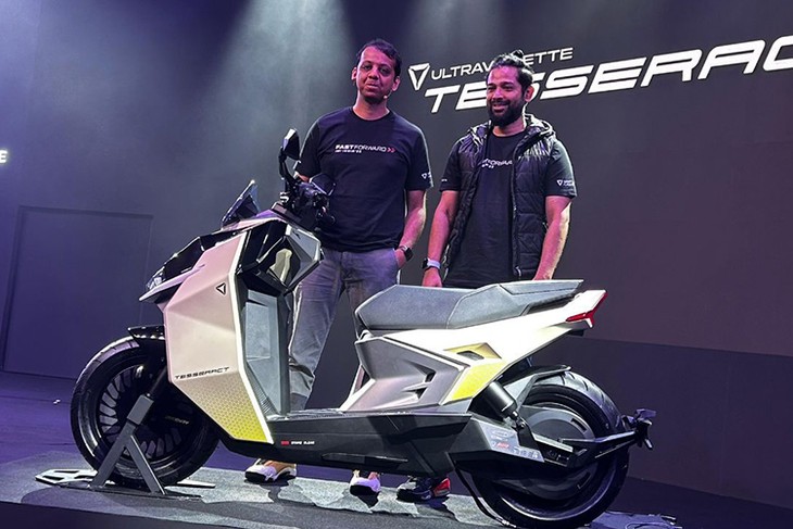Ultraviolette Tesserac – Elektromotorrad mit integriertem Radar, Preis 35 Millionen VND Ultraviolette Tesserac - xe may dien tich hop radar gia 35 trieu dong