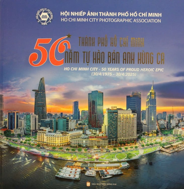 Ngắm TP.HCM hiện đại, năng động qua sách ảnh 'TP.HCM - 50 năm tự hào bản anh hùng ca' - Ảnh 1.