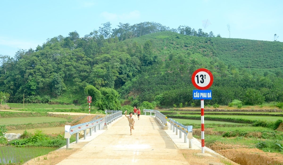 Cầu Phai Đá, xã Chiêu Yên, huyện Yên Sơn được đầu tư theo Nghị quyết số 55 của HĐND tỉnh Tuyên Quang.