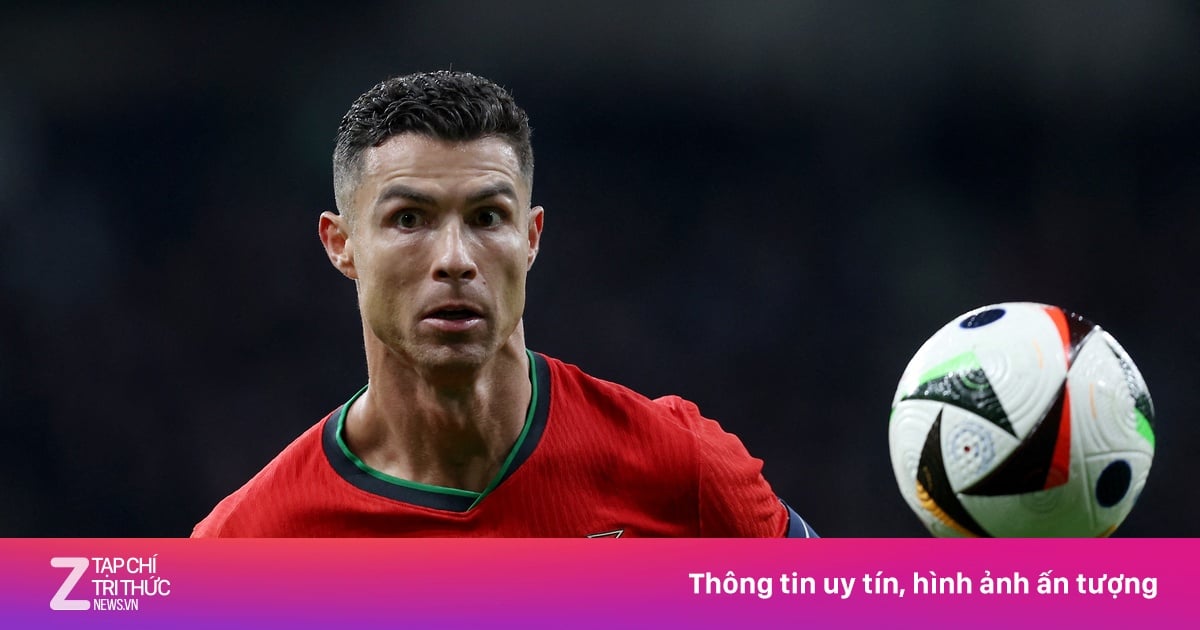 អ្នកដឹកនាំ Ronaldo