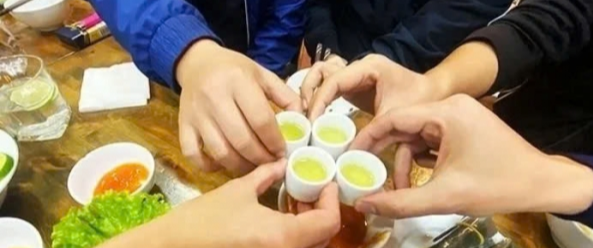 強いお酒を5杯飲んだ後、アルコール濃度が0になるまでどのくらいかかりますか？