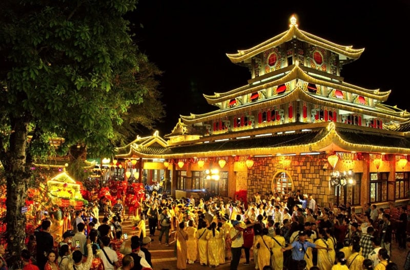 Le voyage de 8 ans pour devenir un patrimoine culturel mondial du festival Ba Chua Xu dans la montagne Sam, photo 1