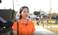 Young people were moved and proud when visiting the Vietnam Military History Museum on its first opening day.