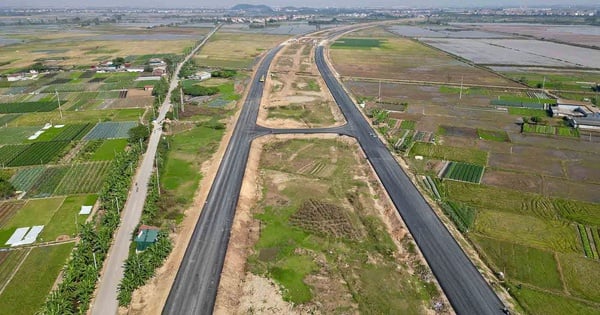 Hanoi requires completion of Ring Road 4 parallel road in October