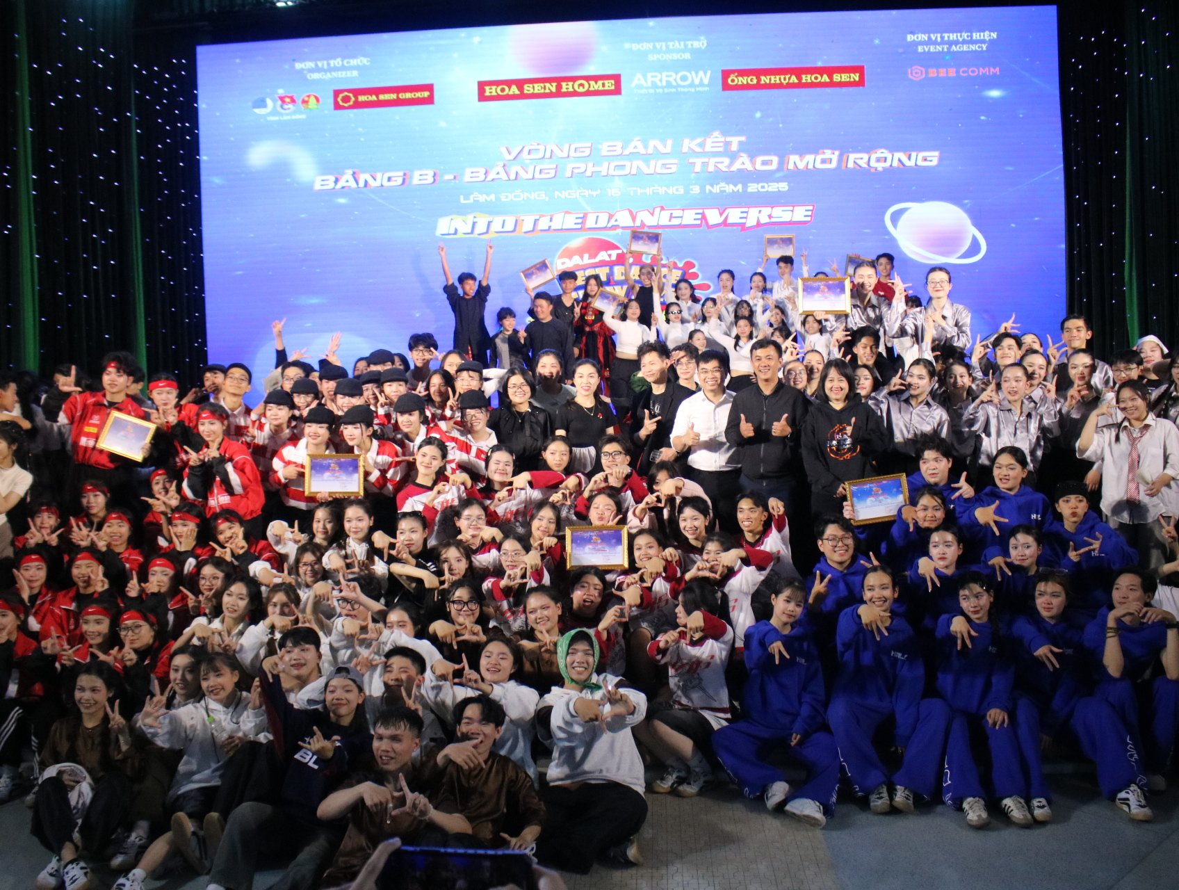 ผลงานสีสันสวยงามของการแข่งขันรอบสุดท้ายของ Movement Board ในรายการ Dalat Best Dance Crew 2025 เสร็จสมบูรณ์อย่างเป็นทางการแล้ว