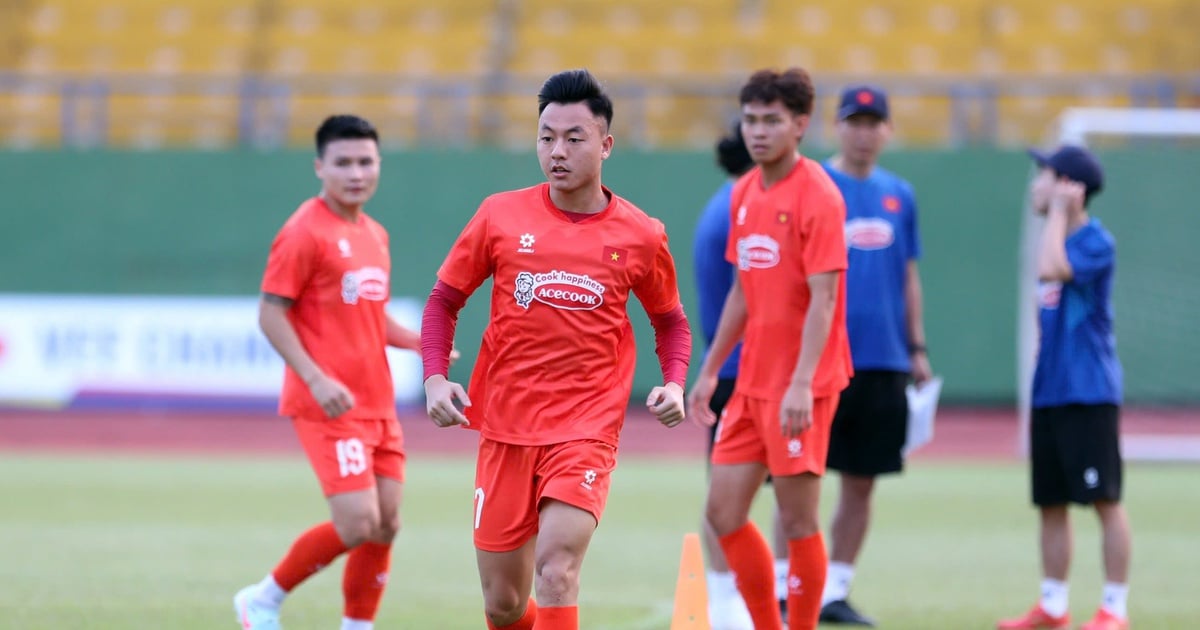 Équipe du Vietnam : Troussier manque le match contre le Cambodge, M. Kim a ses propres calculs