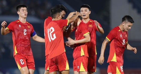 Hai Long marcó un gran gol y el equipo de Vietnam derrotó fácilmente a Camboya