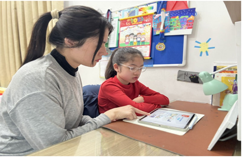 Los nuevos libros de texto curriculares cambian la forma en que los estudiantes vietnamitas aprenden inglés -0