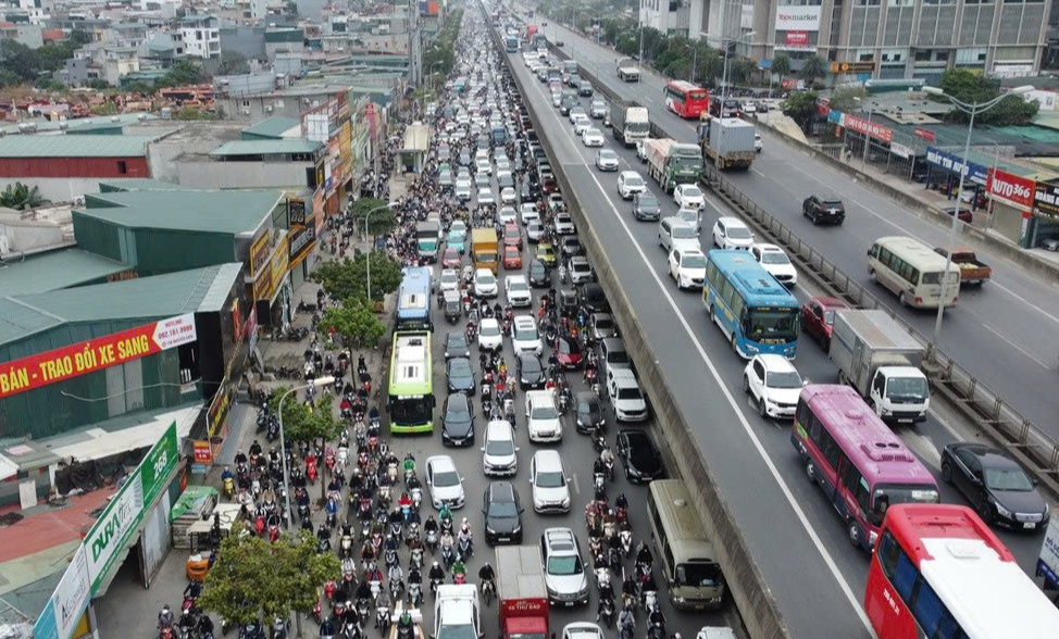 Hà Nội sửa chữa Vành đai 3 trên cao, phương tiện đi lại thế nào?- Ảnh 1.