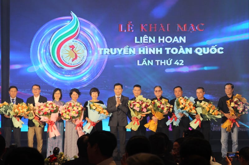 Khai mạc Liên hoan Truyền hình toàn quốc lần thứ 42 -0