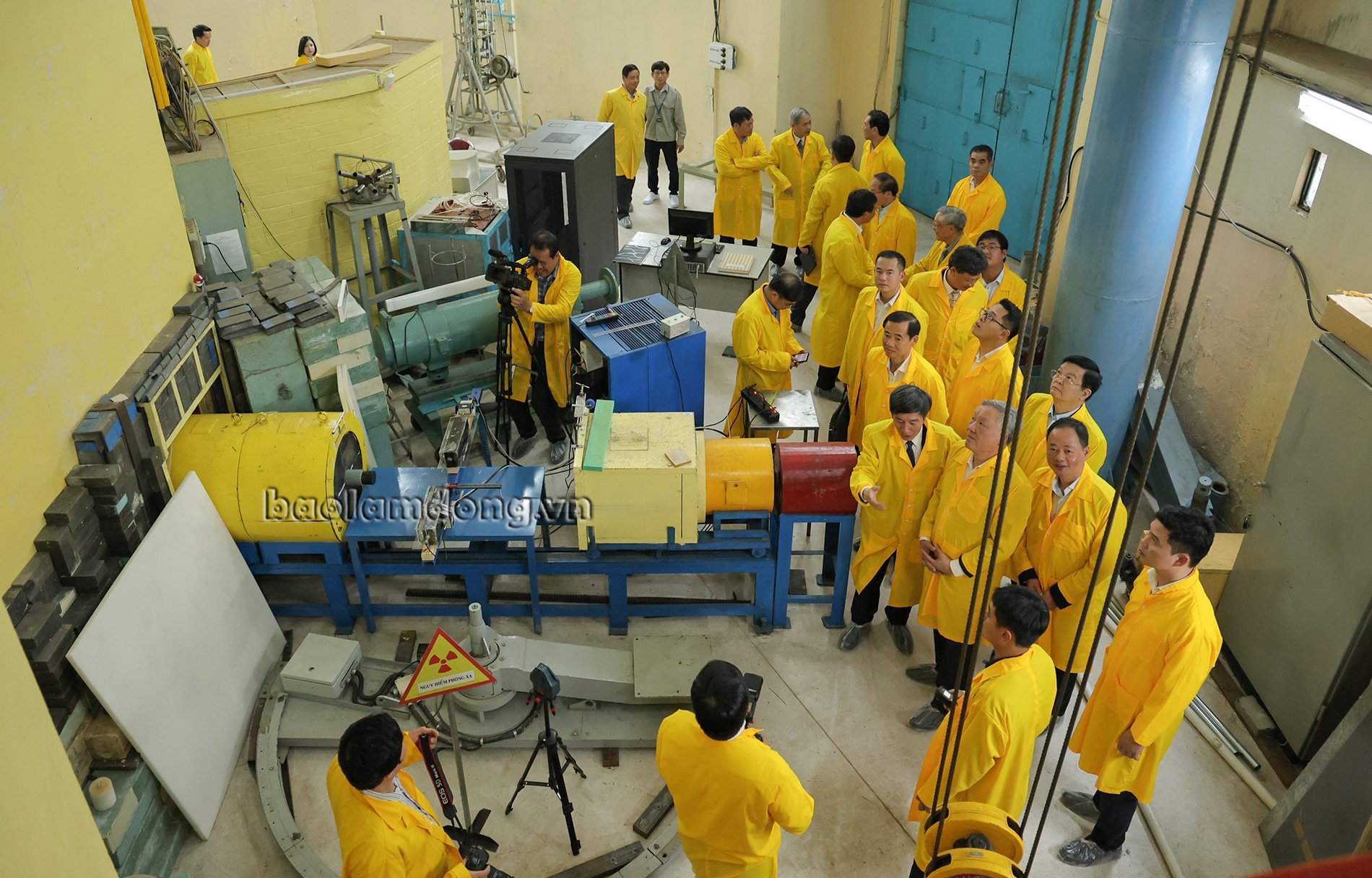 Dalat Nuclear Research Institute has the advantage of being the only place that owns a nuclear reactor and the strongest nuclear research human resources in the country.