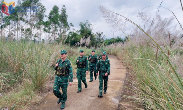 Vững phên dậu, ấm biên cương