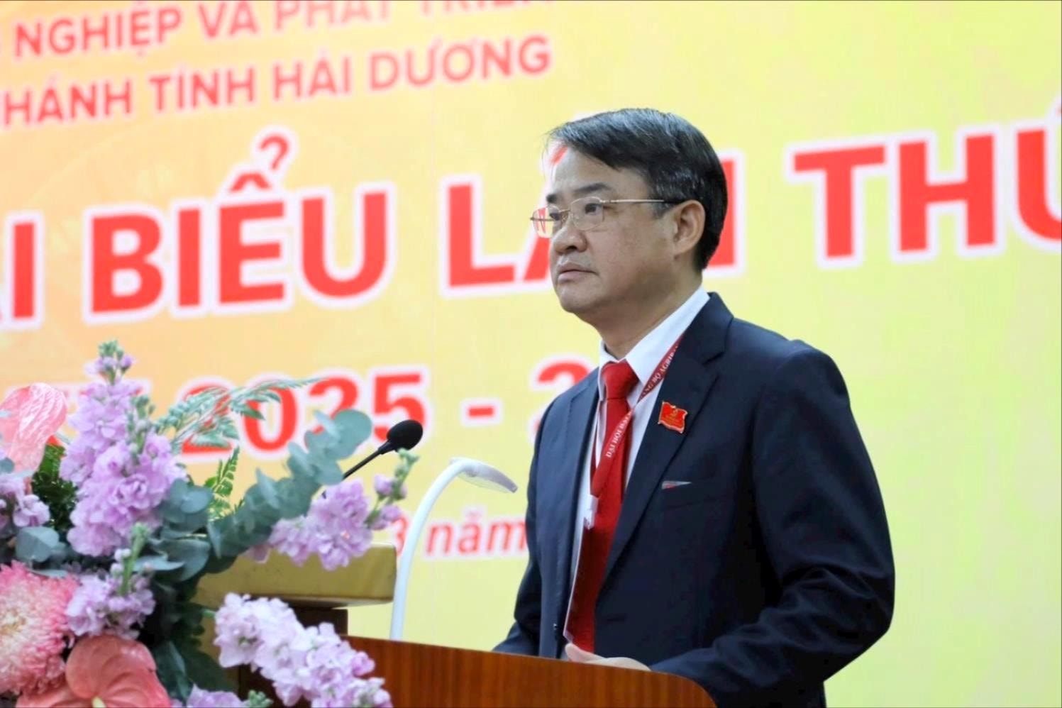 Le camarade Phung Tuan Kiet réélu secrétaire du comité du parti d'Agribank Hai Duong, mandat X