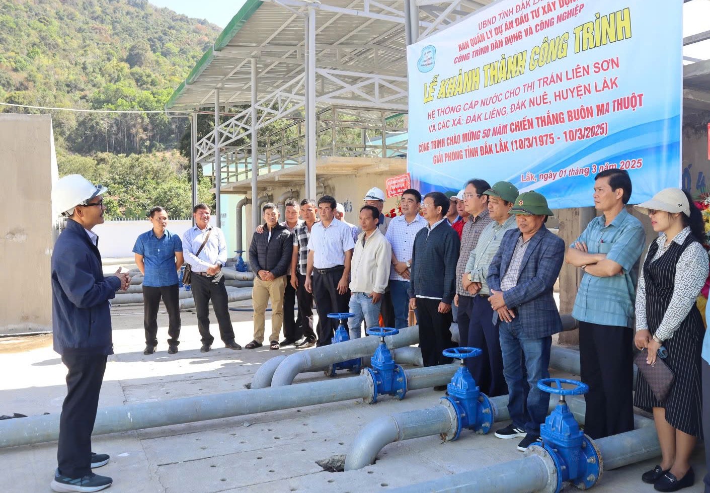 Inauguration and putting into use water supply works in Lak district