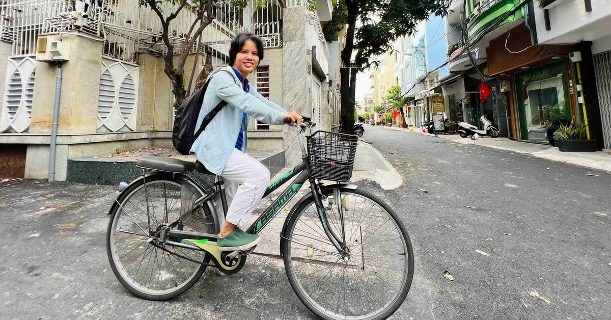 Ir en bicicleta al trabajo es muy divertido y saludable