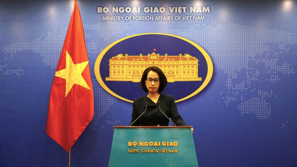 Ms. Pham Thu Hang informed at the regular press conference of the Vietnamese Ministry of Foreign Affairs on March 20. Photo: Viet Anh