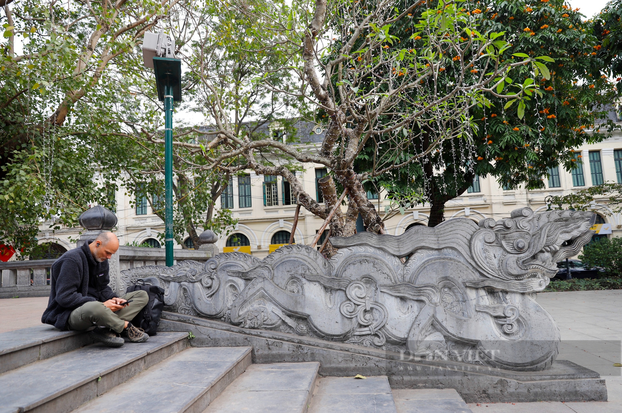 Hiện trạng vườn hoa Lý Thái Tổ sắp được Hà Nội cải tạo và đặt cột mốc Km 0- Ảnh 7.