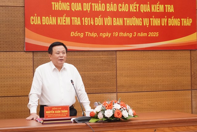 The Politburo's inspection delegation works with the Standing Committee of Dong Thap Provincial Party Committee