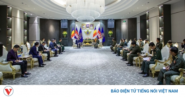 Defense cooperation is an important pillar in Vietnam - Cambodia cooperative relations.