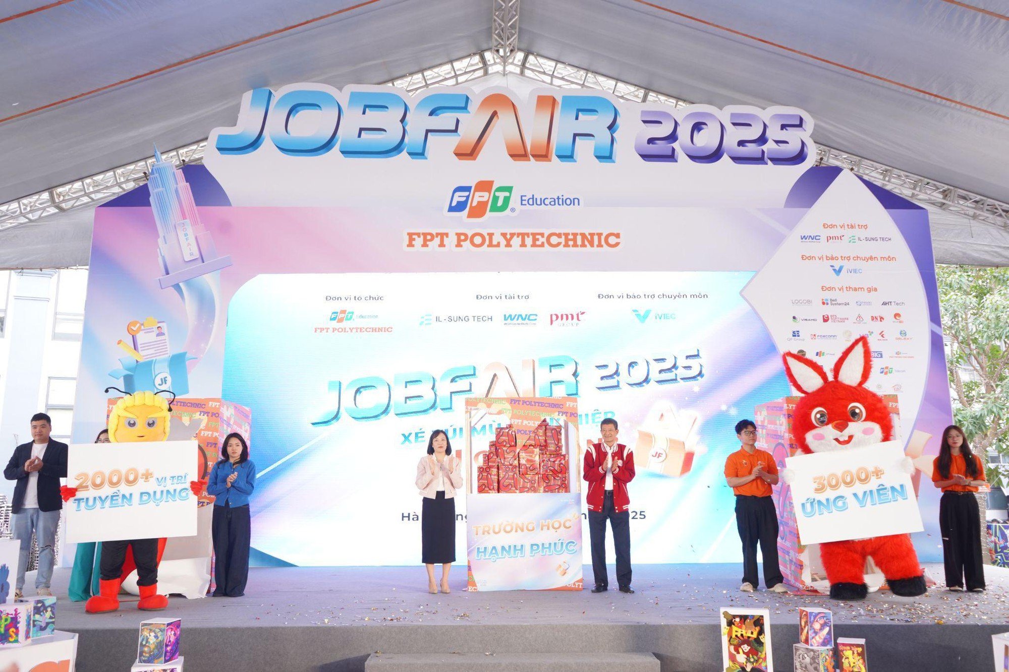 FPT Polytechnic tổ chức JobFair, khẳng định giá trị 