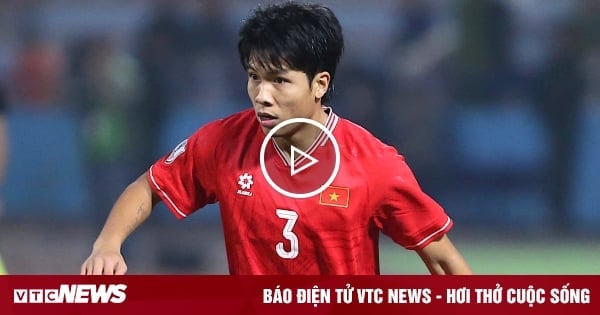 Coach Kim Sang-sik made a 'cool' substitution, and the Vietnamese team scored an immediate goal.