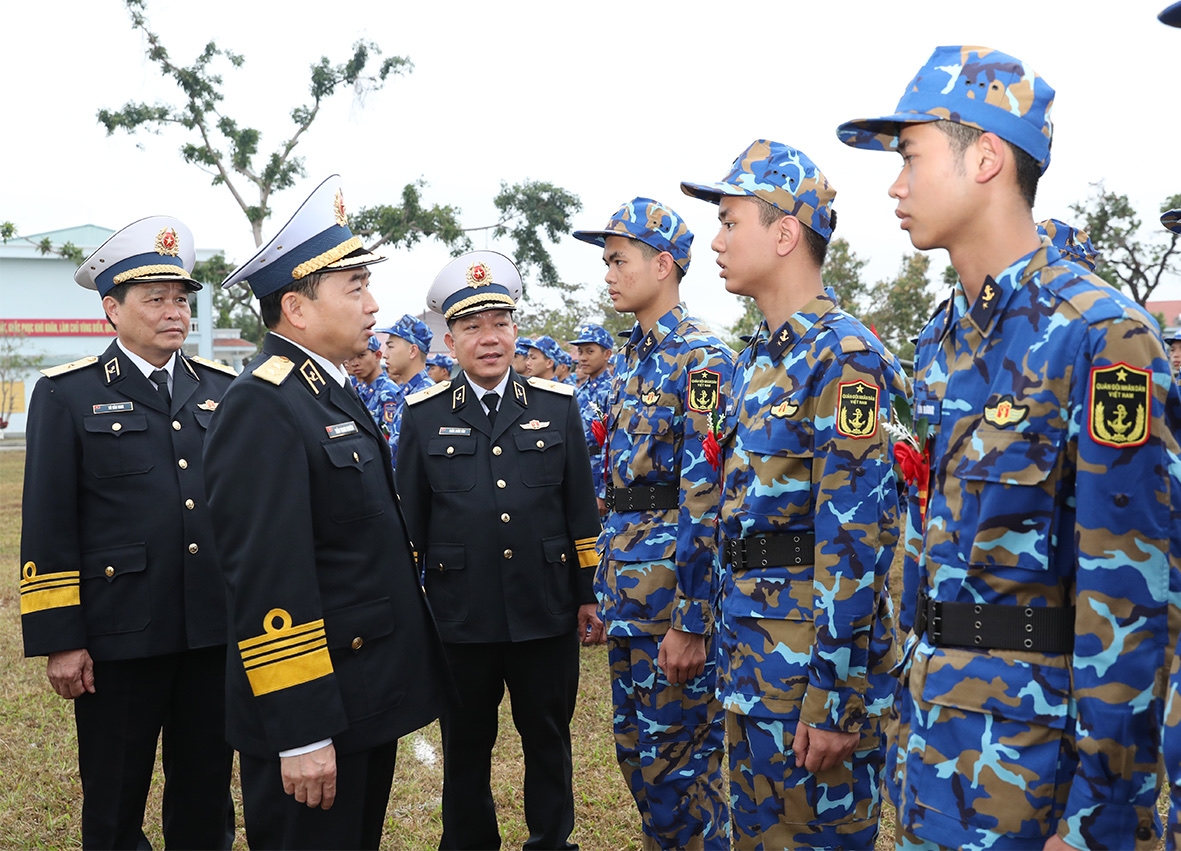 mot ngay cua tan binh hai quan hinh anh 17