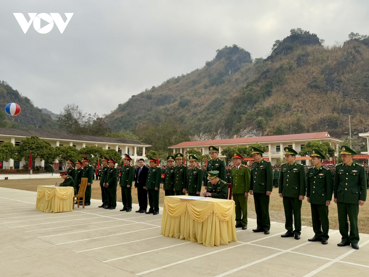 son la ra quan huan luyen, thi dua than toc, quyet thang hinh anh 3