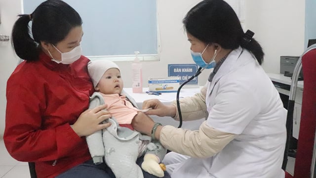 Second round of measles vaccination launched in 54 provinces and cities