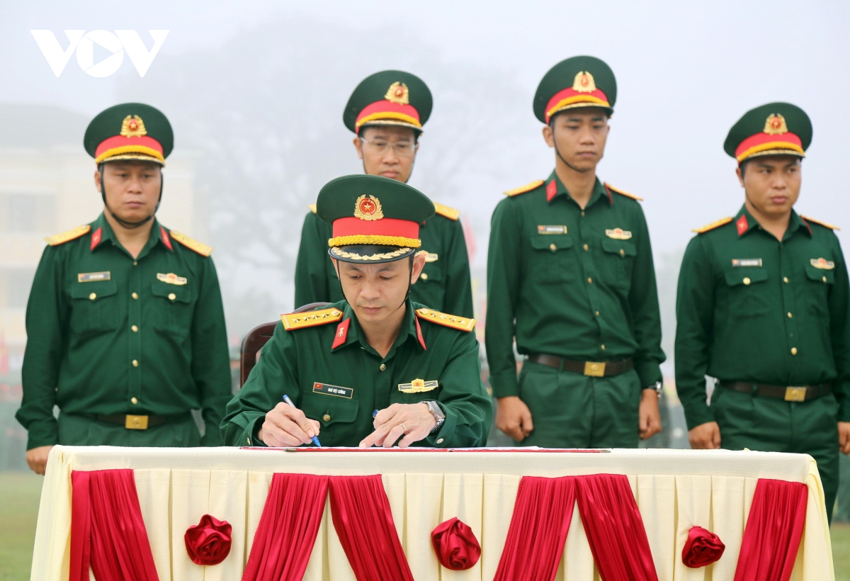 ra quan huan luyen nam 2025, phat dong dot thi dua than toc - quyet thang hinh anh 6