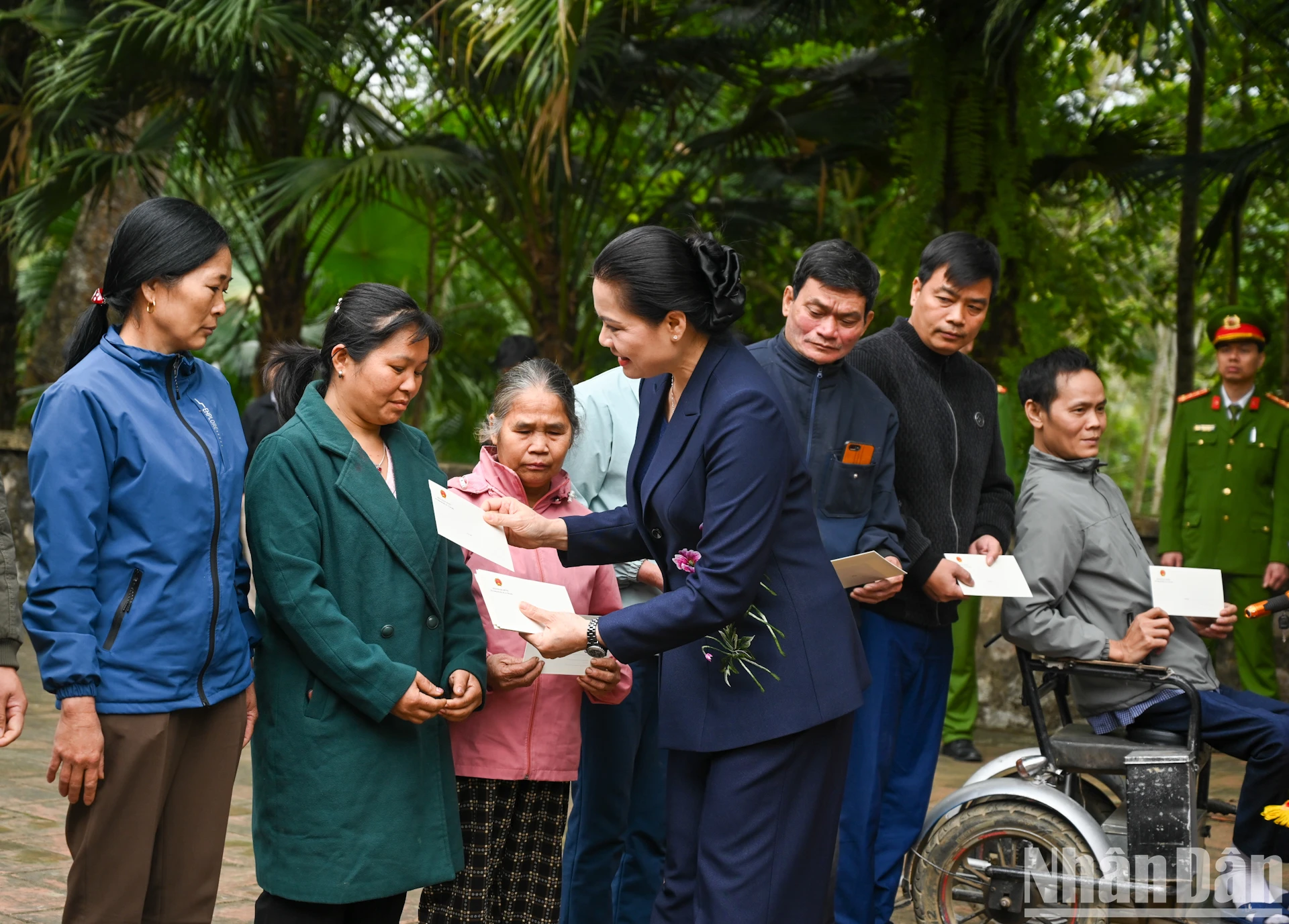 [Photo] Le président de l'Assemblée nationale, Tran Thanh Man, visite le site national spécial des reliques de Tan Trao, photo 11