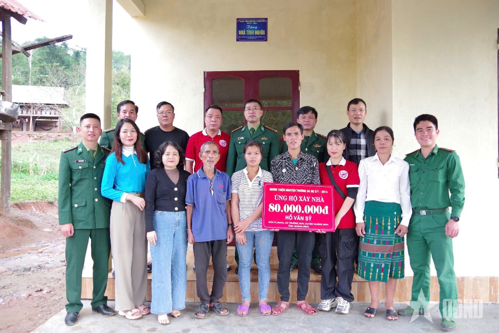 The shining qualities of Uncle Ho's soldiers in a difficult border commune