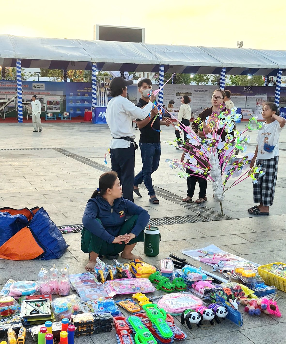 Rich kite market