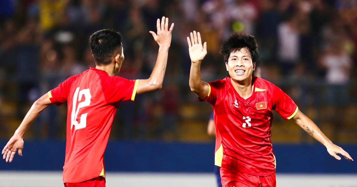 Vietnam - Cambodia 2-1: Necessary warm-up