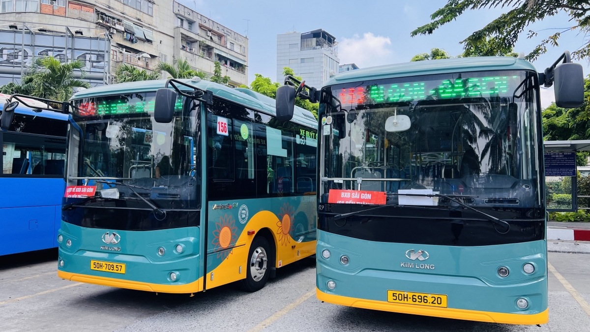 tphcm dieu chinh lo trinh 2 tuyen buyt dien ket noi metro so 1 hinh anh 1