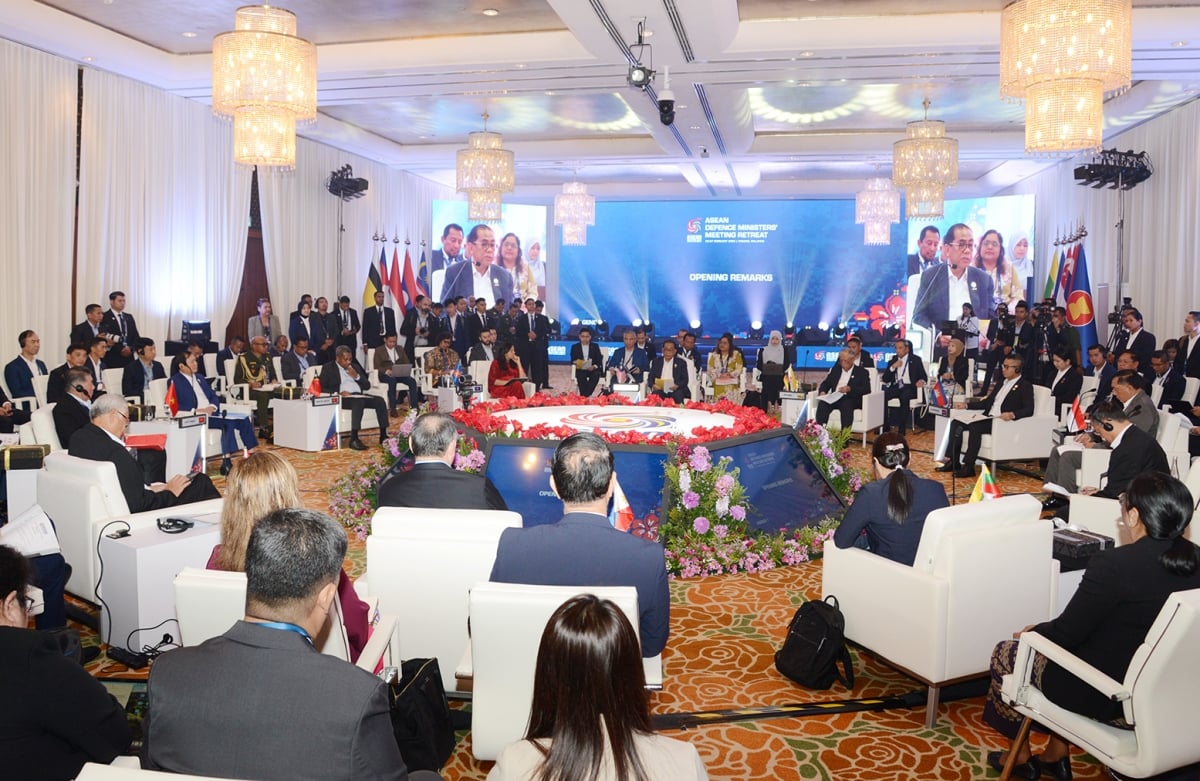 Dai tuong nguyen tan cuong tham du hoi nghi admm hep tai malaysia hinh anh 1