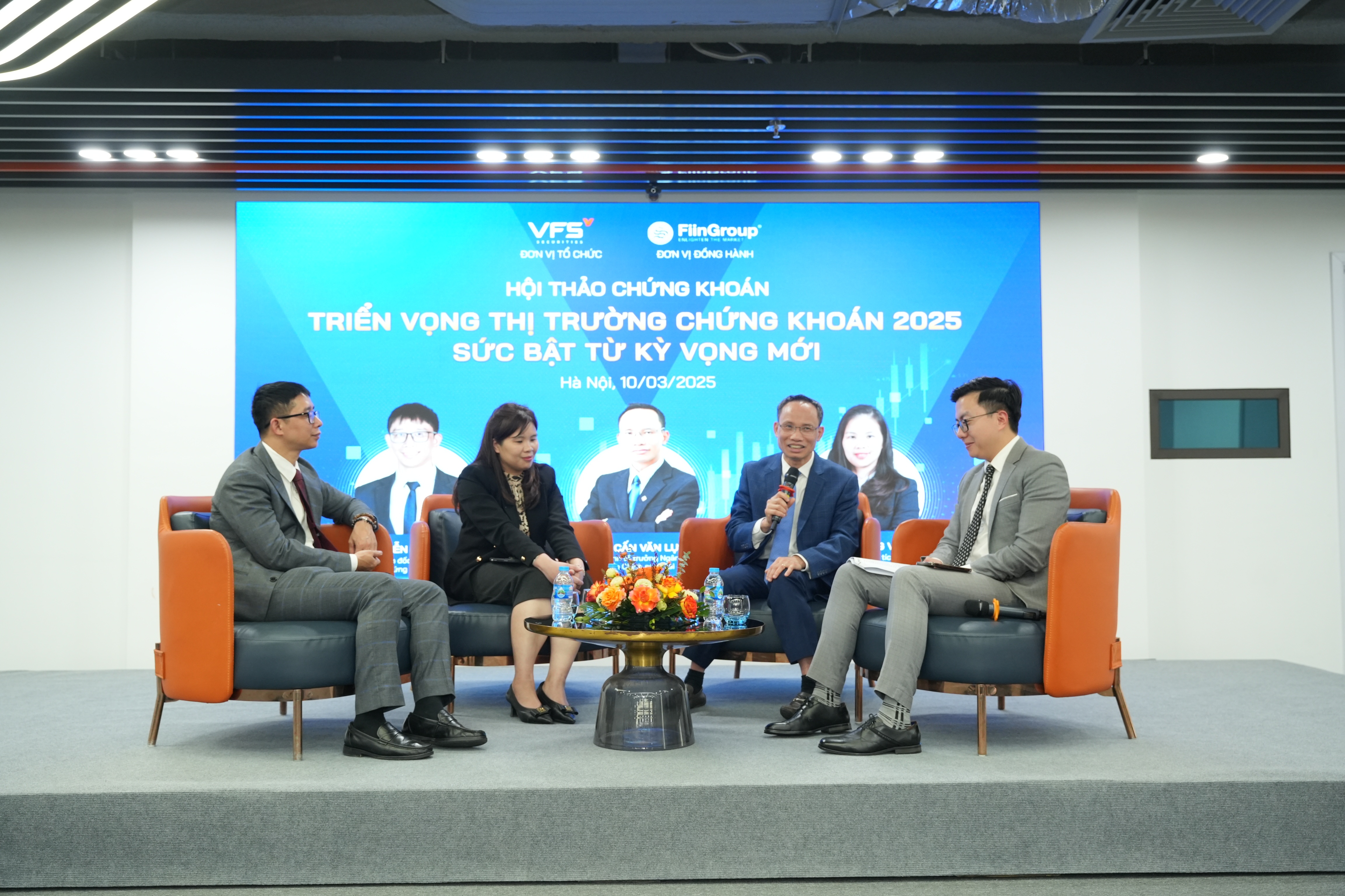 Thị trường chứng khoán: Sức bật từ kỳ vọng mới