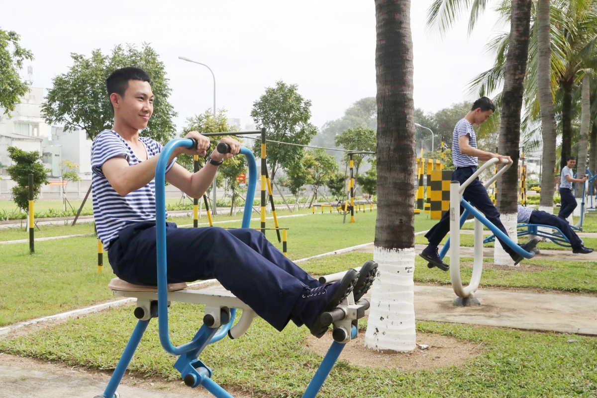 mot ngay cua tan binh hai quan hinh anh 7