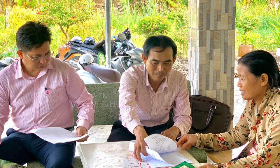 Provincial Social Policy Bank works in Thanh Hoa district