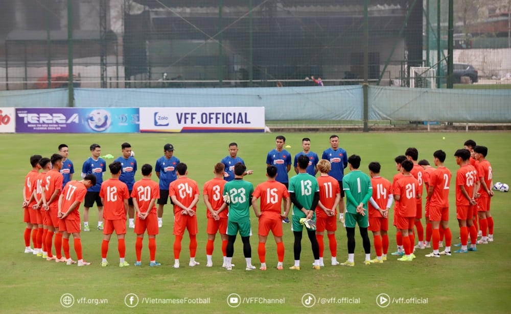 nhan dinh u22 viet nam vs u22 han quoc khoi dau tham vong moi hinh anh 1