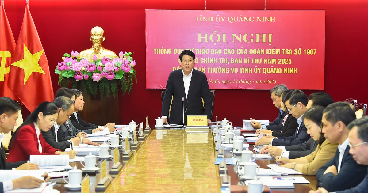 [Foto] Die Konferenz genehmigte den Entwurf des Berichts über die Inspektionsergebnisse für den Ständigen Ausschuss des Parteikomitees der Provinz Quang Ninh