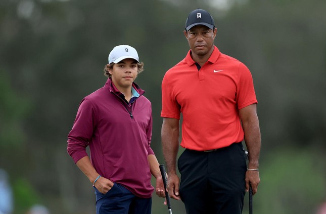 Nguyen Anh Minh und sein Team treten beim Junior Invitational 2025 mit dem Sohn von Tiger Woods an. Foto 2