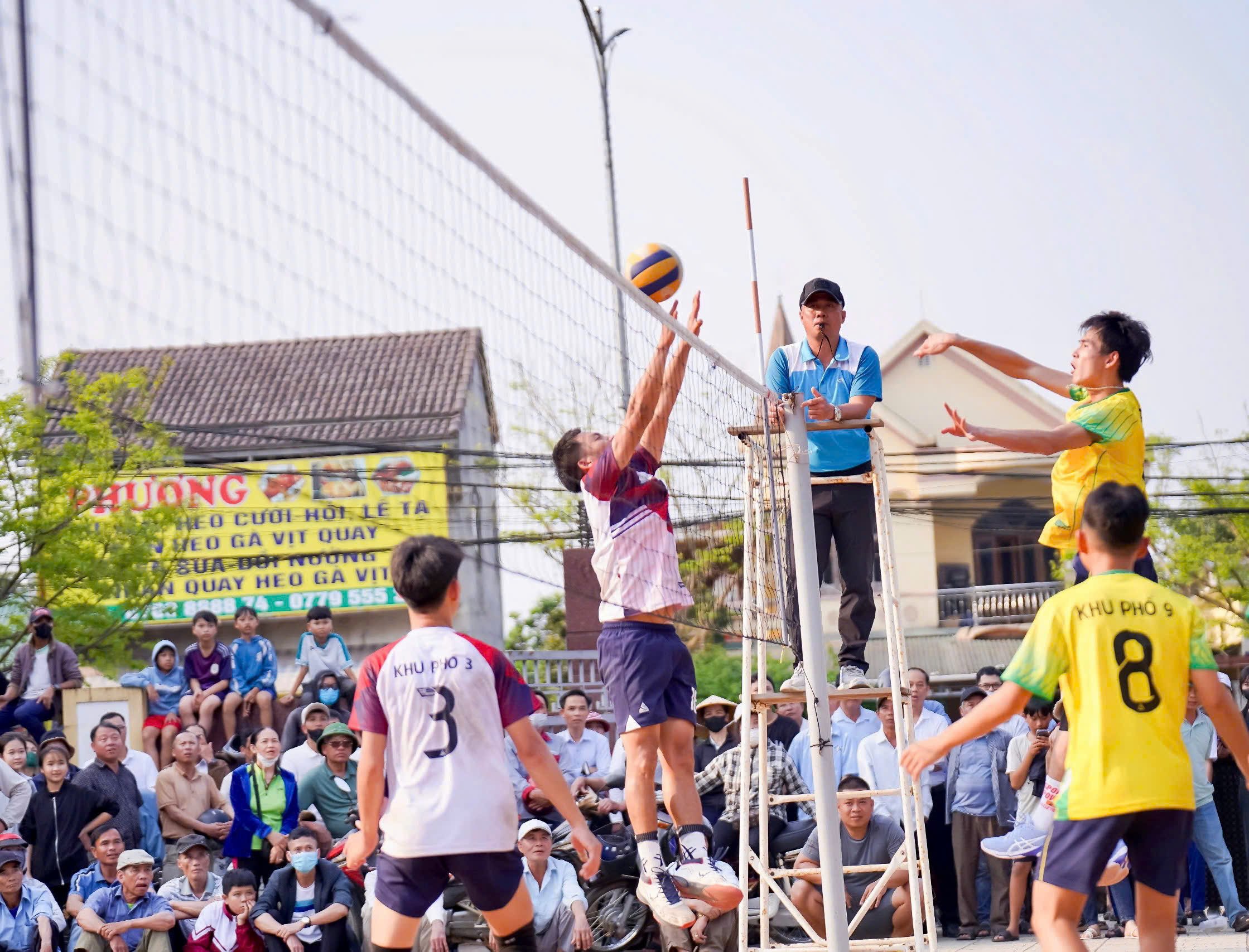 แรงบันดาลใจในการเปล่งประกายในเสื้อ LP Bank Ninh Binh