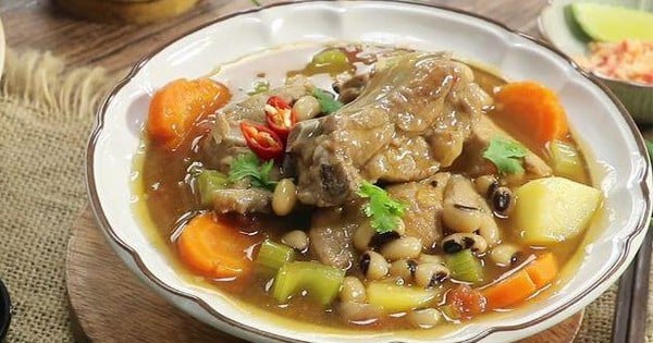 Así se hacen unas deliciosas y nutritivas costillas con frijoles.