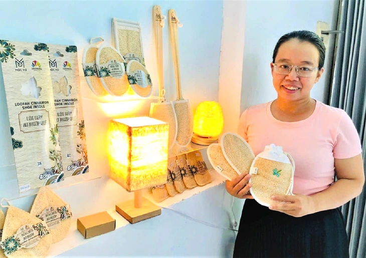 Green Startup with Loofah: From Lecturer to Entrepreneur