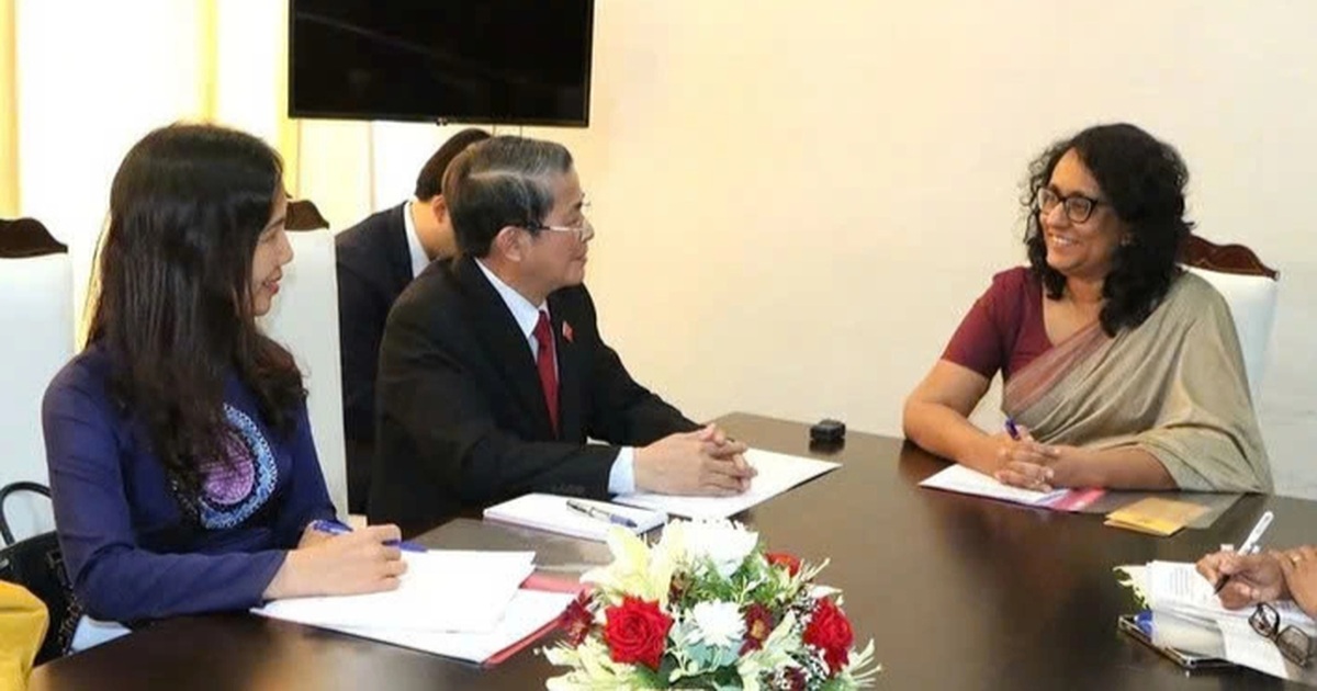 Le vice-président de l'Assemblée nationale, Nguyen Duc Hai, rencontre les hauts dirigeants du Sri Lanka