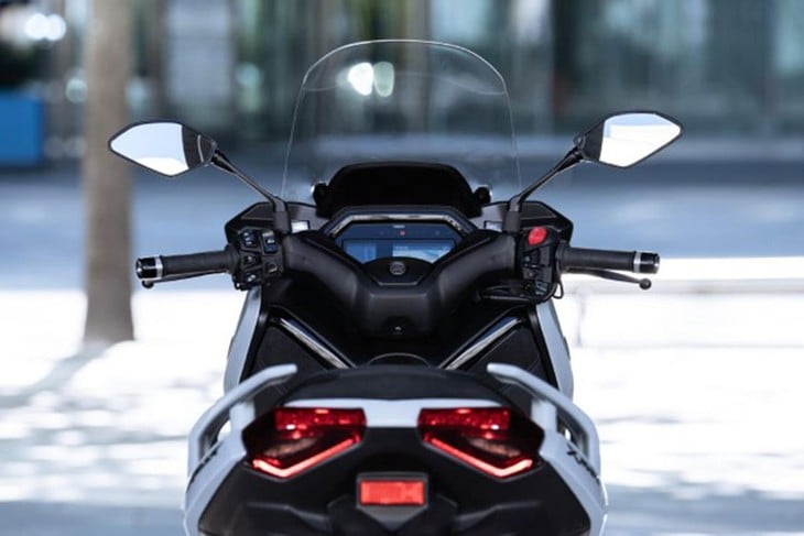 Yamaha XMAX 300 2025 