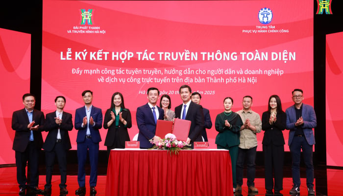 Radio y Televisión de Hanoi promueve propaganda sobre servicios públicos en línea