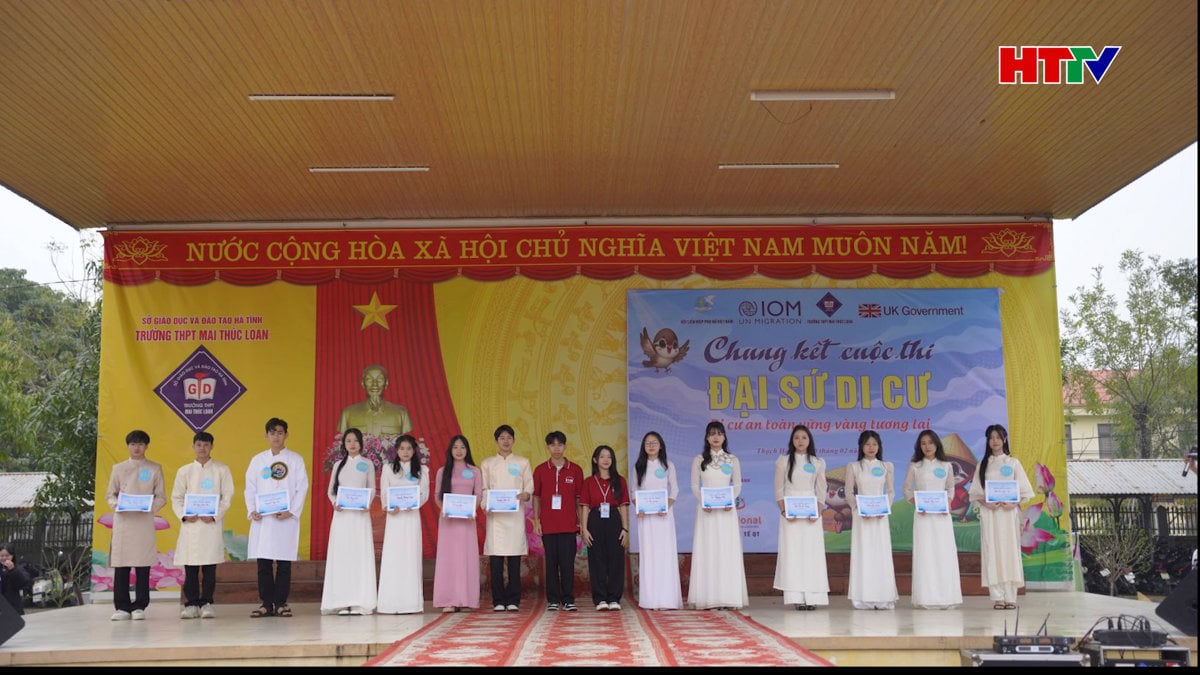 Ha Tinh students win excellent awards from the International Organization for Migration