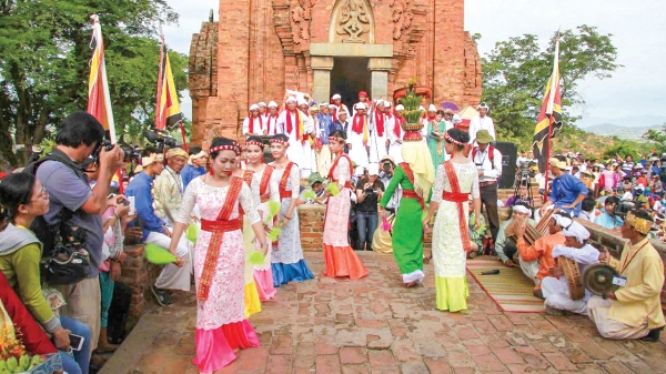 Zurück ins Cham-Land